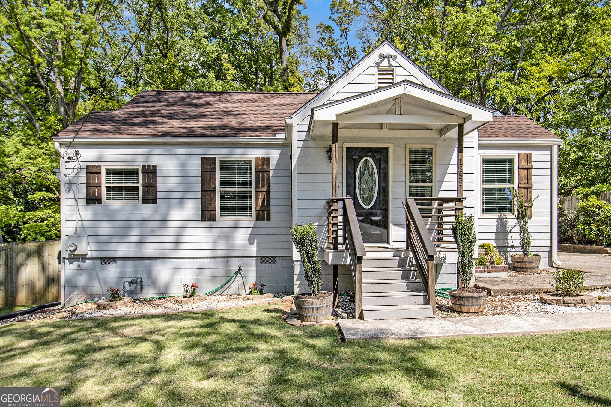 3 bedroom, 2 bathroom, 1,584 sq ft single family residence sold at 1858 Ridgeland Drive, Decatur, GA 30032