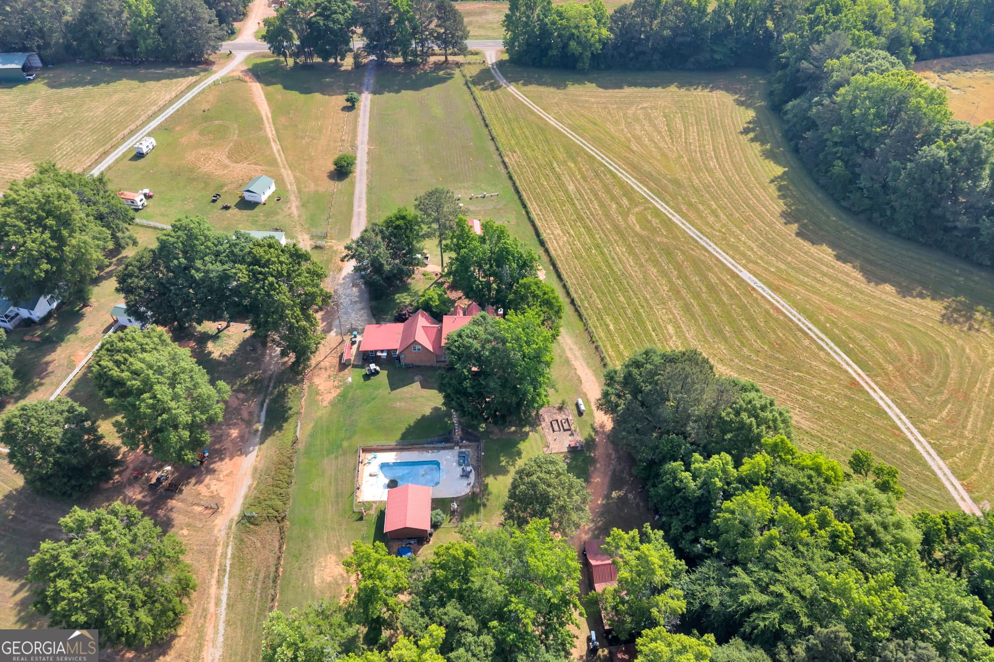 3 bedroom, 3 bathroom, 3,298 sq ft single family residence for sale at 4759 Ga Highway 142, Shady Dale, GA 31085 — photo 3