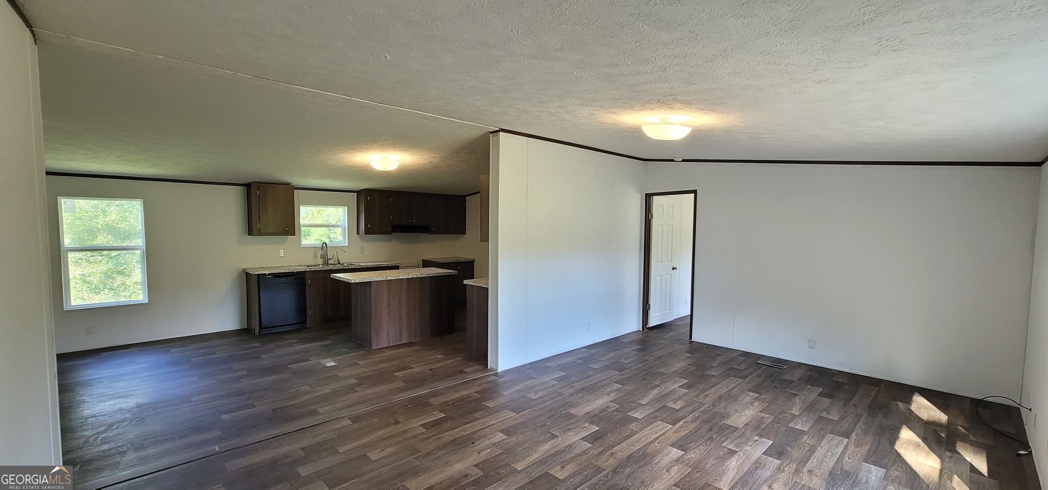 4 bedroom, 2 bathroom, 1,904 sq ft manufactured home,single family residence for sale at 136 Bud Freeman Road, Royston, GA 30662 — photo 3