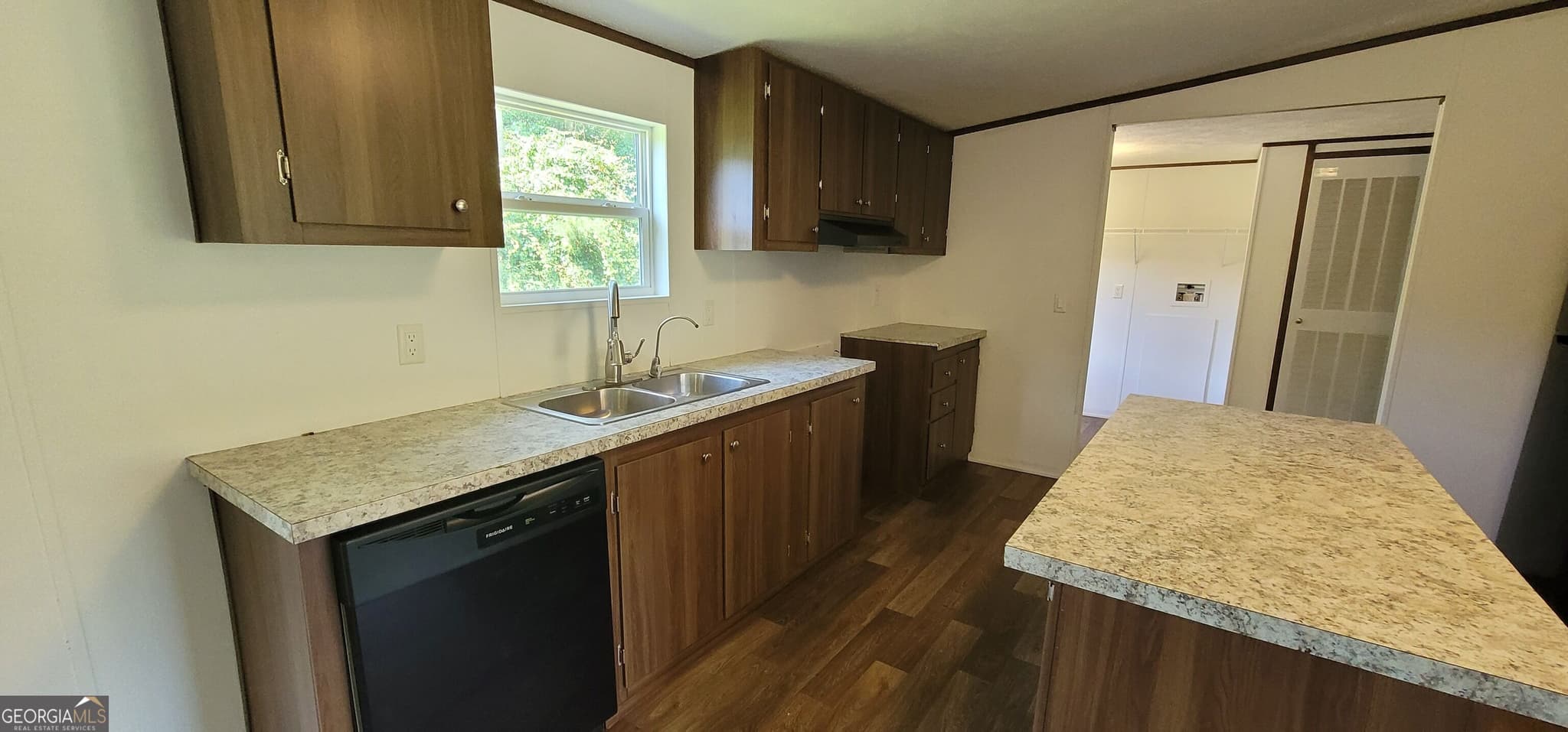 4 bedroom, 2 bathroom, 1,904 sq ft manufactured home,single family residence for sale at 136 Bud Freeman Road, Royston, GA 30662 — photo 9