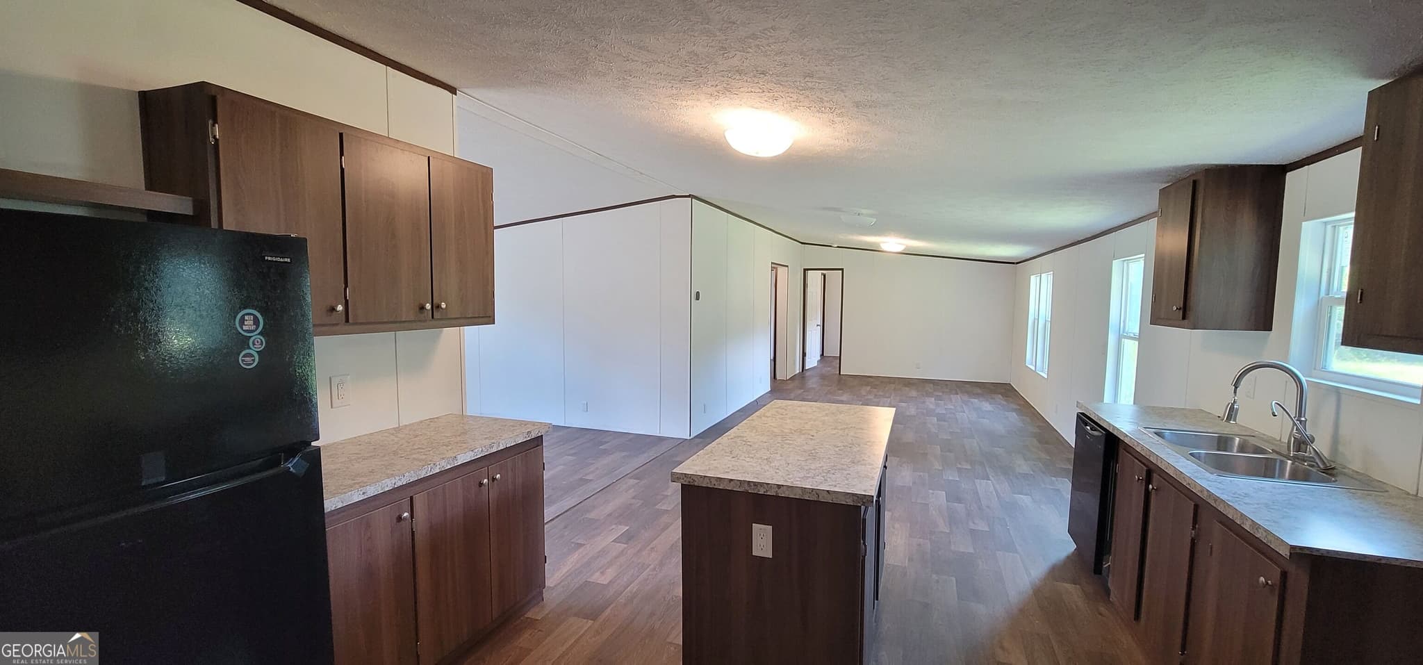 4 bedroom, 2 bathroom, 1,904 sq ft manufactured home,single family residence for sale at 136 Bud Freeman Road, Royston, GA 30662 — photo 8