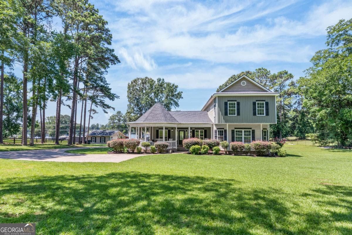 5 bedroom, 3.5 bathroom, 2,955 sq ft single family residence for sale at 138 SE Spurgeon Drive, Milledgeville, GA 31061 — photo 2