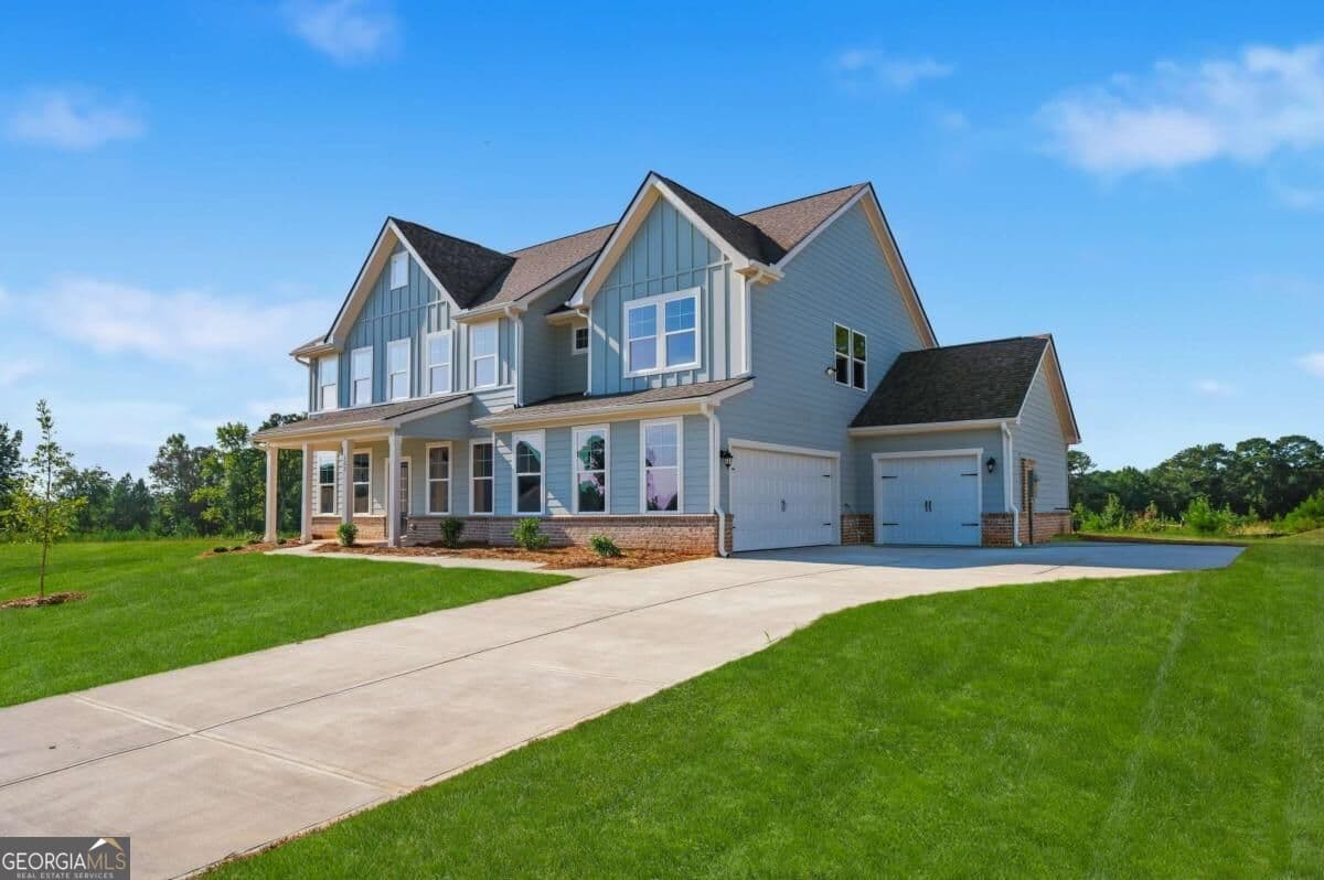 5 bedroom, 3.5 bathroom, 3,436 sq ft single family residence for sale at 132 Blessing Brook Way, Locust Grove, GA 30248 — photo 2