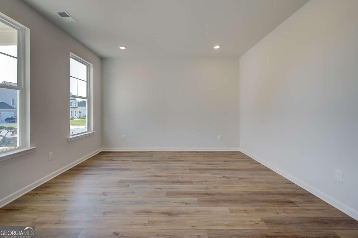 5 bedroom, 3.5 bathroom, 3,436 sq ft single family residence for sale at 132 Blessing Brook Way, Locust Grove, GA 30248 — photo 7