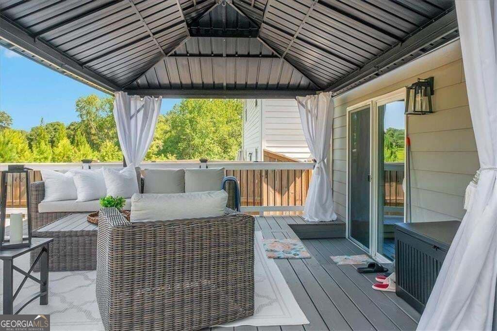 5 bedroom, 3 bathroom, 2,691 sq ft single family residence for sale at 2131 BLACKBIRD Circle, Covington, GA 30016 — photo 9