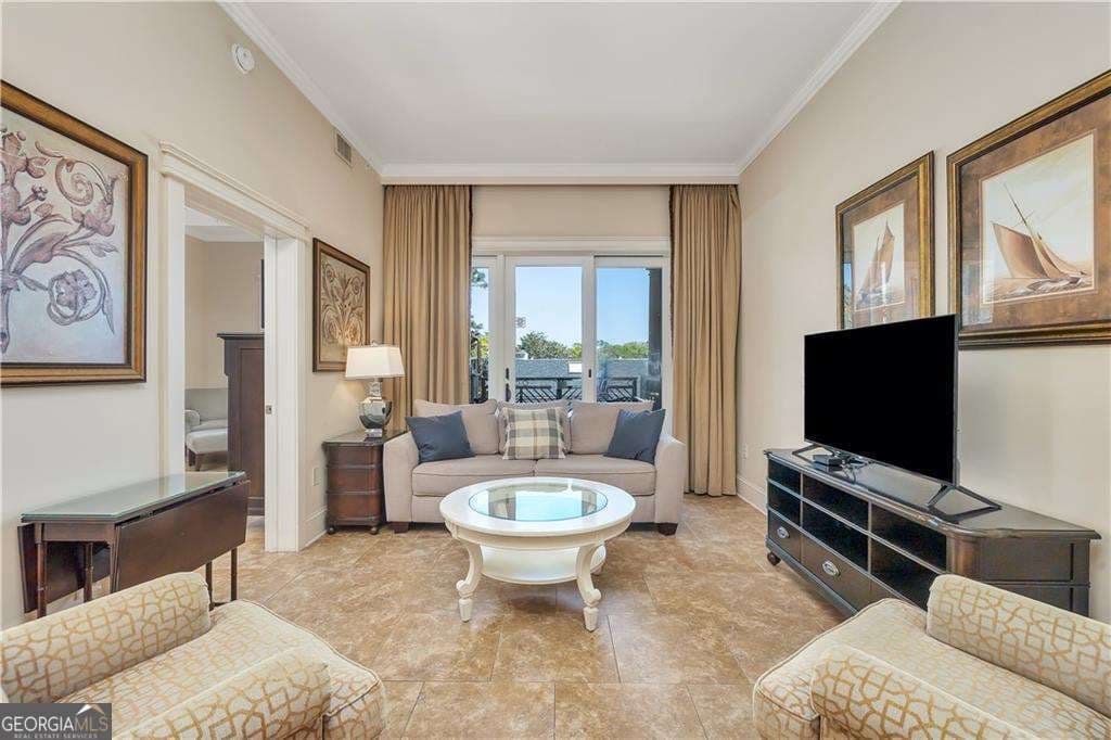 1 bedroom, 1 bathroom, 889 sq ft conversion for sale at 1015 Beachview Drive 205, St. Simons, GA 31522 — photo 7
