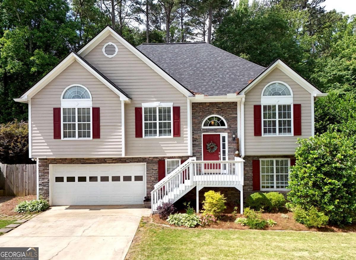 4 bedroom, 3 bathroom, 2,066 sq ft single family residence sold at 3434 English Oaks Drive 82, Kennesaw, GA 30144