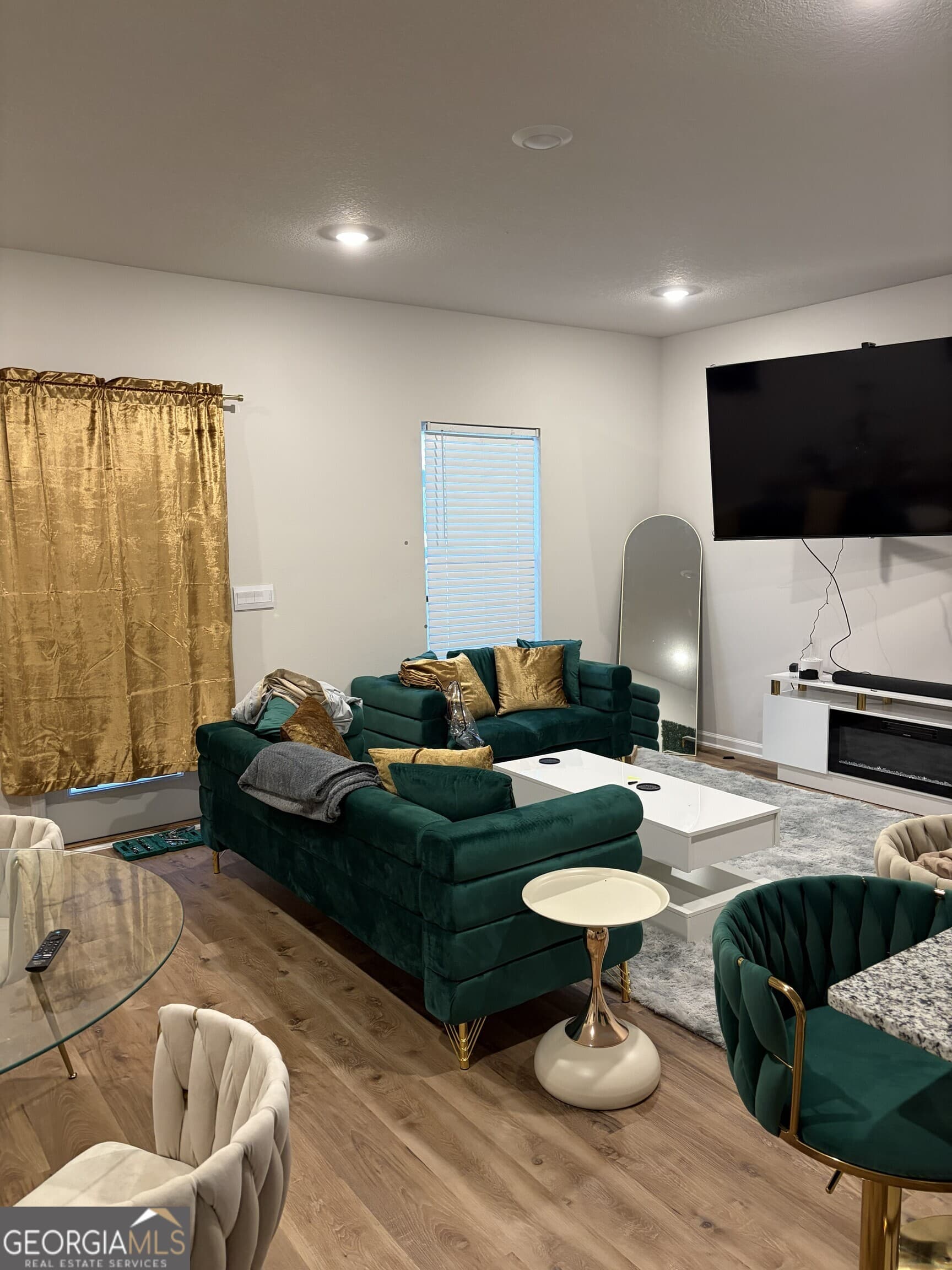 3 bedroom, 2.5 bathroom townhouse for sale at 6435 Abney Court, Valdosta, GA 31605 — photo 3