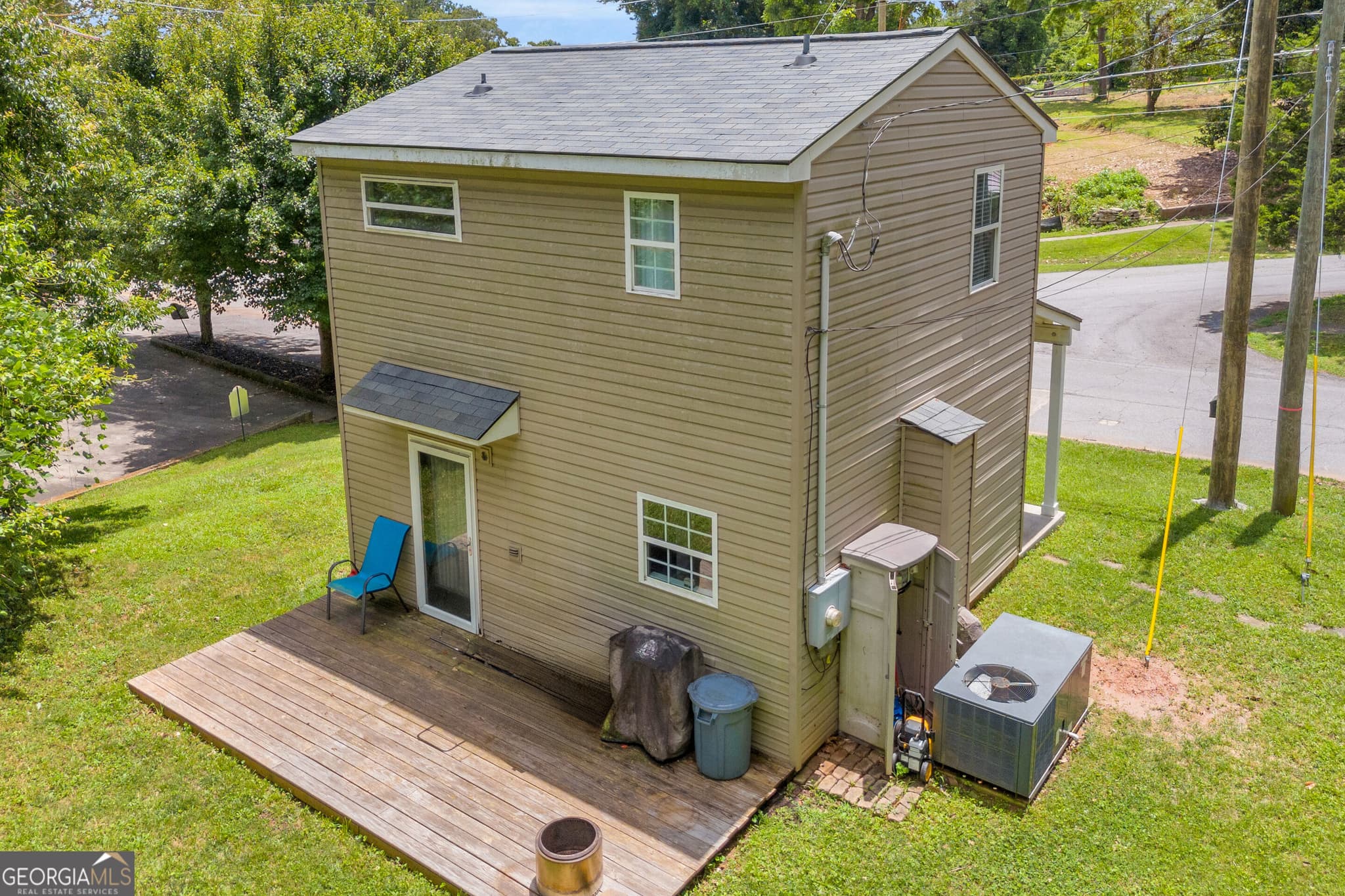 2 bedroom, 1.5 bathroom, 960 sq ft single family residence for sale at 118 Holley Street, Demorest, GA 30535 — photo 6