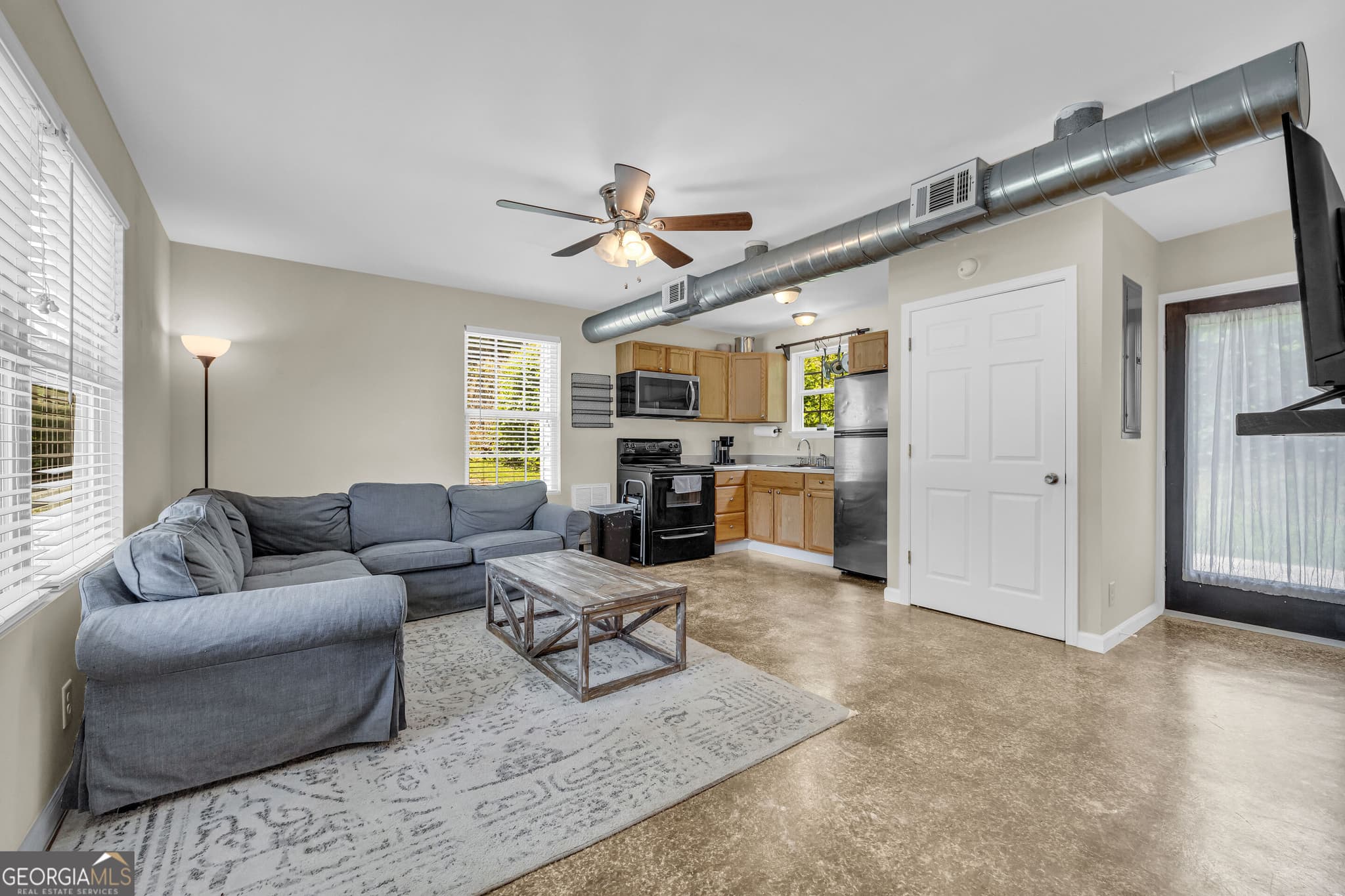 2 bedroom, 1.5 bathroom, 960 sq ft single family residence for sale at 118 Holley Street, Demorest, GA 30535 — photo 9