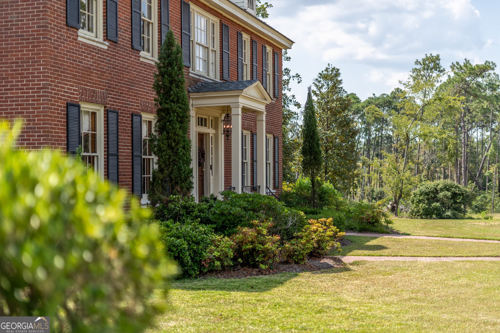 4 bedroom, 3.5 bathroom, 4,072 sq ft single family residence for sale at 1602 Ward Street Extension, Douglas, GA 31533 — photo 9