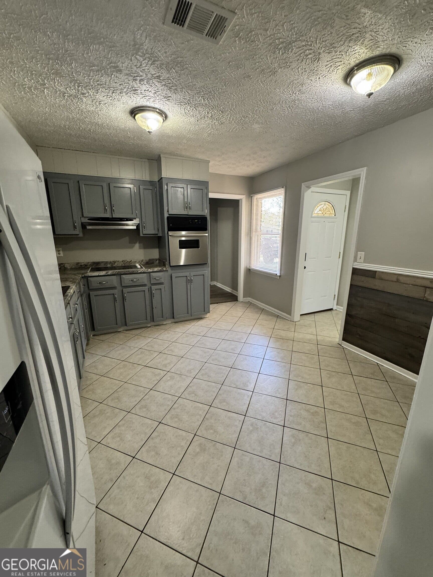3 bedroom, 2 bathroom, 2,038 sq ft single family residence for sale at 113 Wimbish Lane, Bonaire, GA 31005 — photo 9