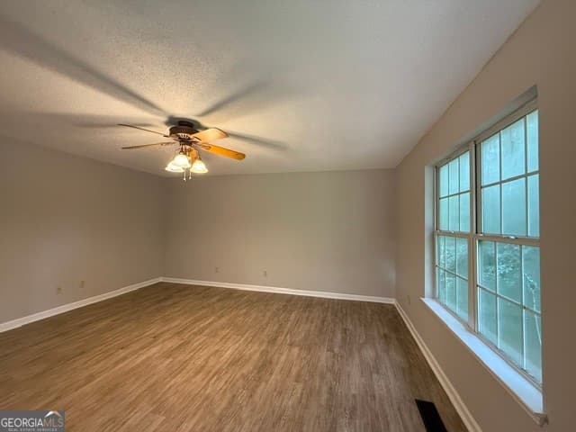 2 bedroom, 2 bathroom, 1,185 sq ft duplex for rent at 2800 ARTHUR K B B, Griffin, GA 30223 for $1,350 a month — photo 2