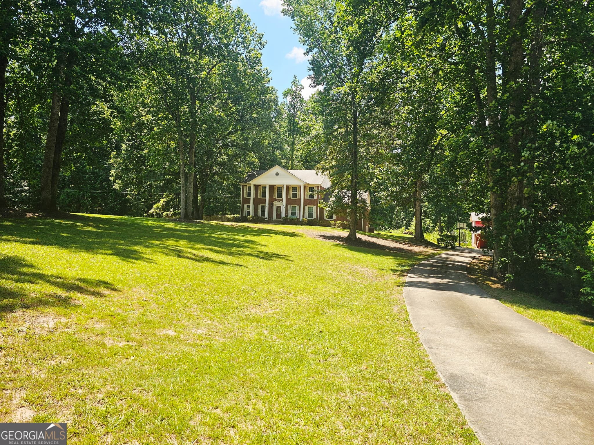 4 bedroom, 3 bathroom, 2,970 sq ft single family residence for sale at 132 Sardis Church Road, Newnan, GA 30263 — photo 6