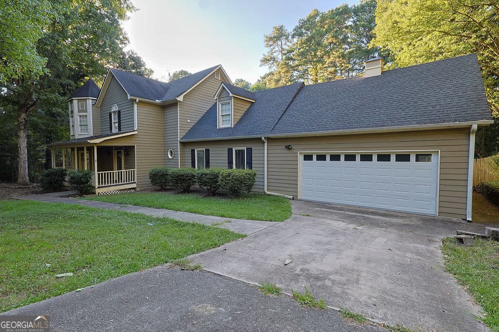 4 bedroom, 2.5 bathroom, 3,696 sq ft single family residence for sale at 125 Picketts Lake Drive, Acworth, GA 30101 — photo 3