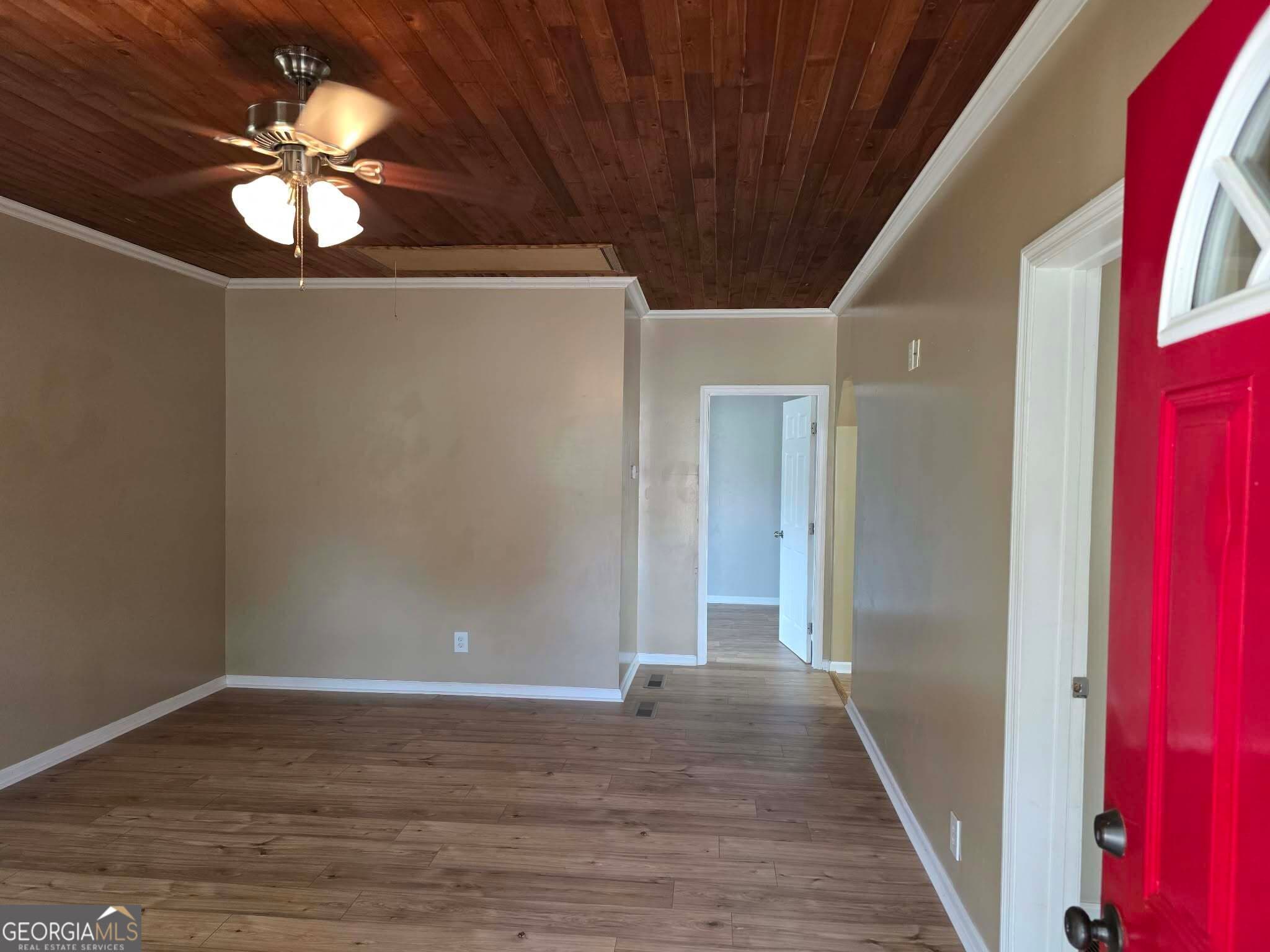 2 bedroom, 1 bathroom, 896 sq ft single family residence for sale at 108 Pasley Street, Thomaston, GA 30286 — photo 5