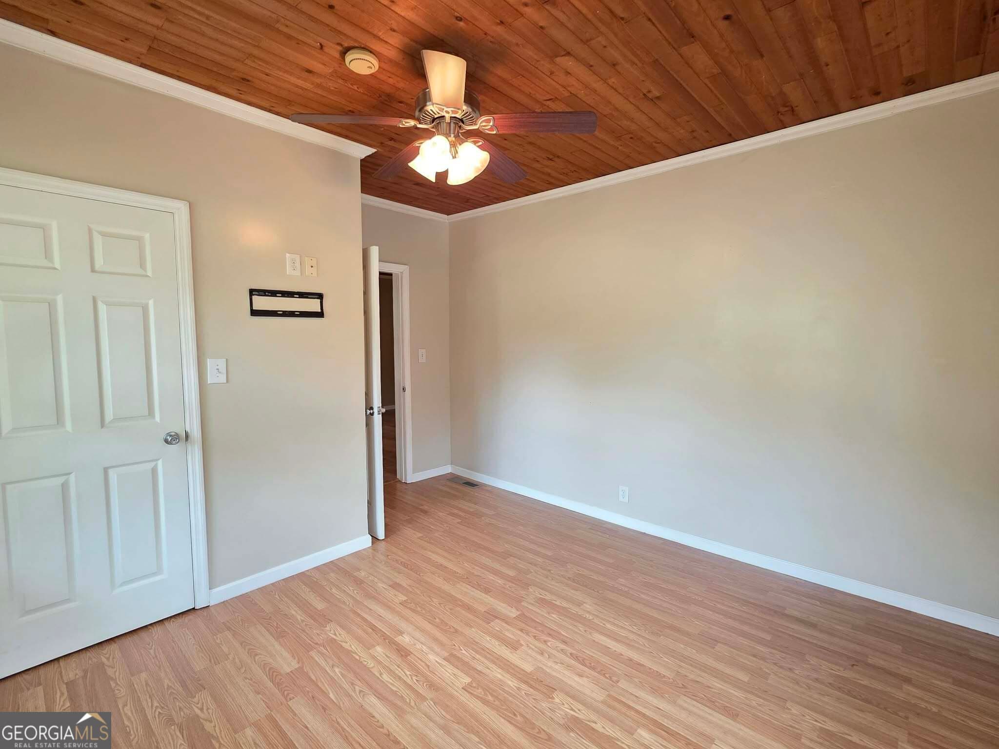 2 bedroom, 1 bathroom, 896 sq ft single family residence for sale at 108 Pasley Street, Thomaston, GA 30286 — photo 9