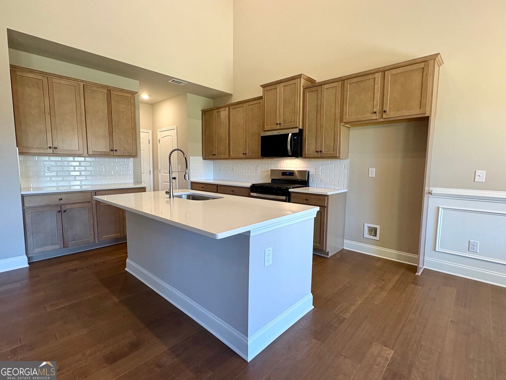 4 bedroom, 3 bathroom single family residence for sale at 1056 Lakeviewe Oaks Court 21-B, Grayson, GA 30017 — photo 7