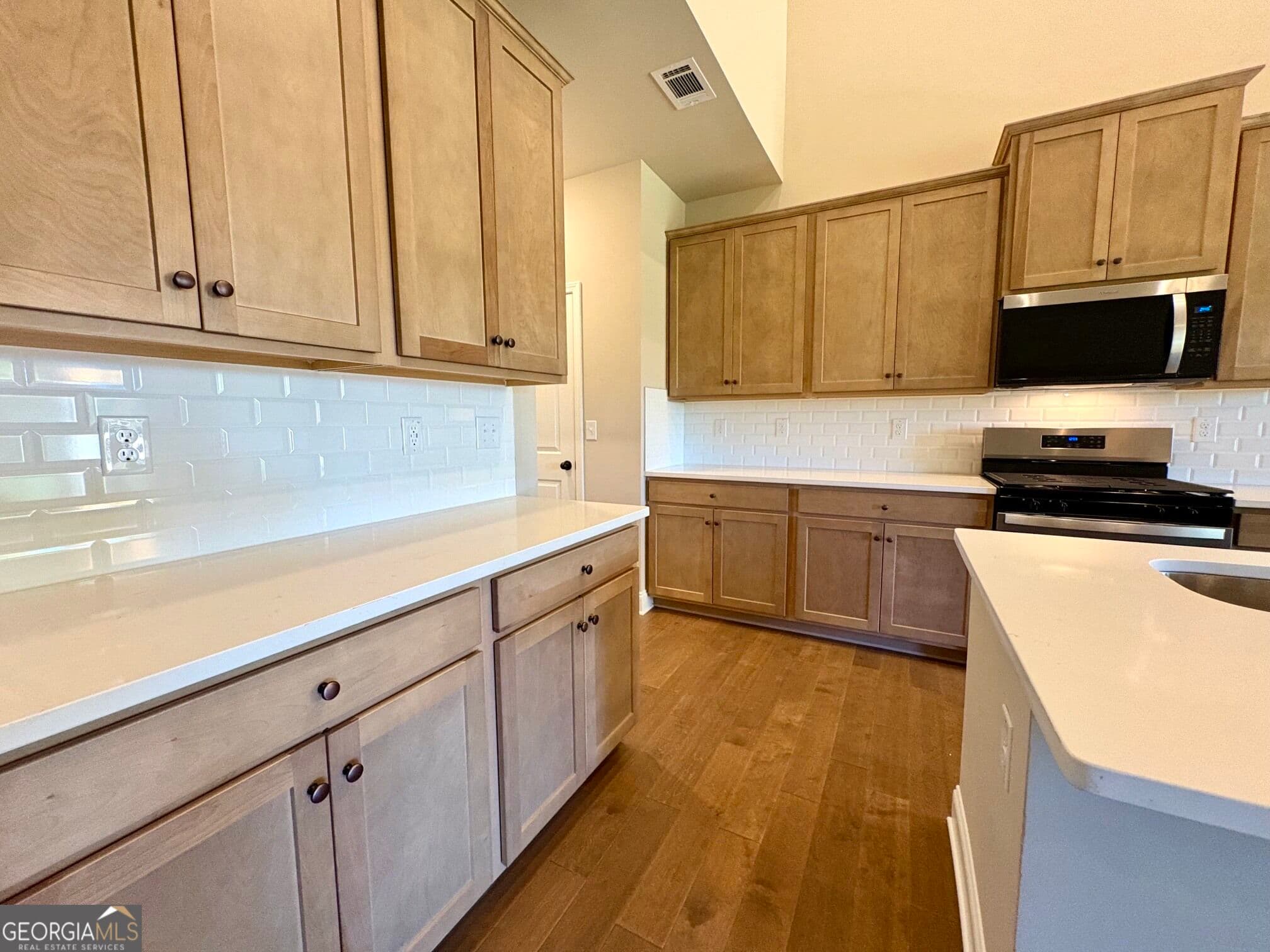 4 bedroom, 3 bathroom single family residence for sale at 1056 Lakeviewe Oaks Court 21-B, Grayson, GA 30017 — photo 9