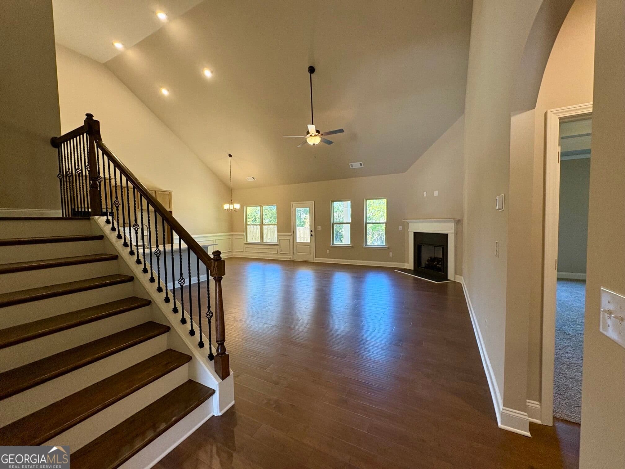 4 bedroom, 3 bathroom single family residence for sale at 1056 Lakeviewe Oaks Court 21-B, Grayson, GA 30017 — photo 4