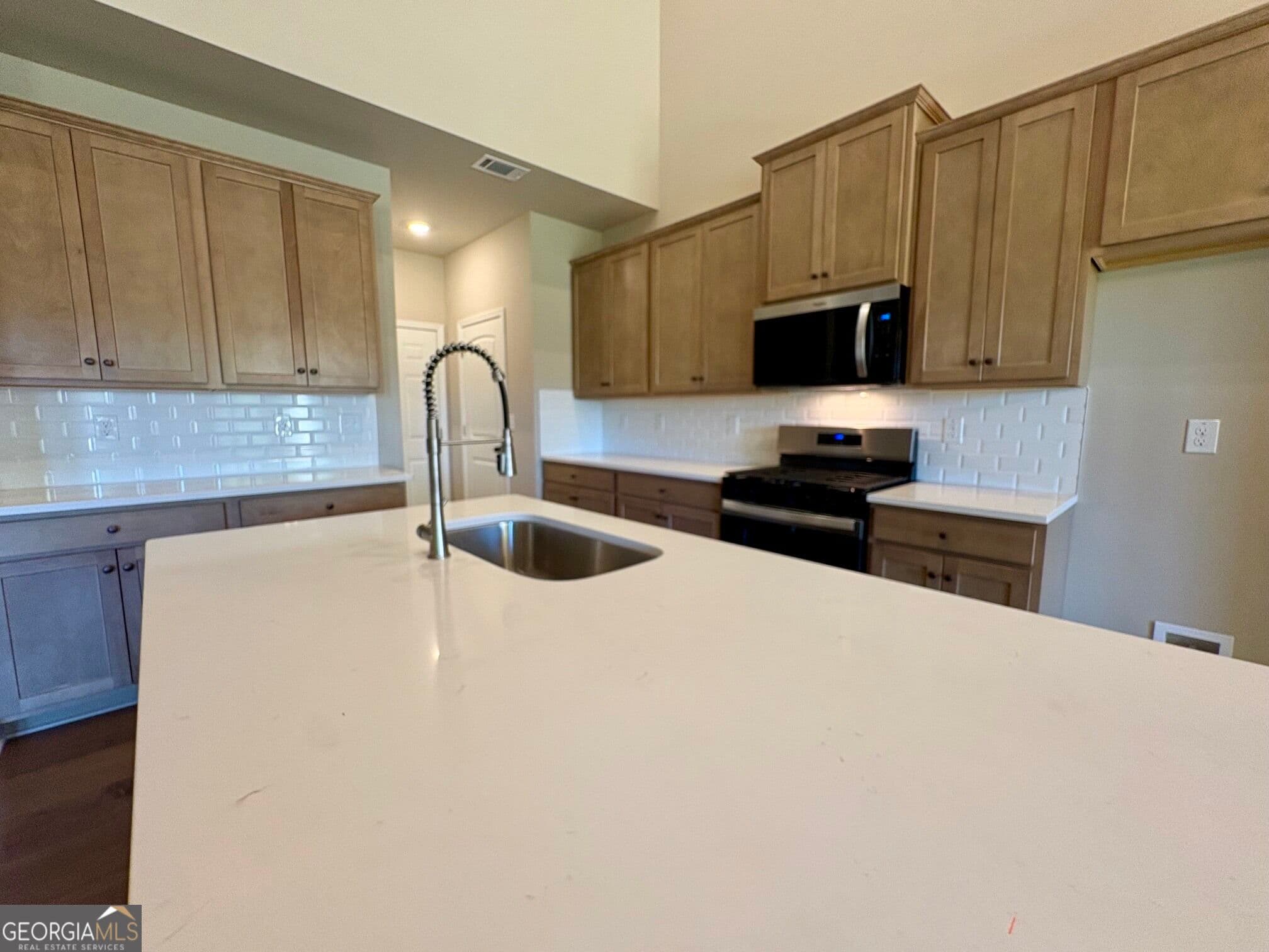 4 bedroom, 3 bathroom single family residence for sale at 1056 Lakeviewe Oaks Court 21-B, Grayson, GA 30017 — photo 8