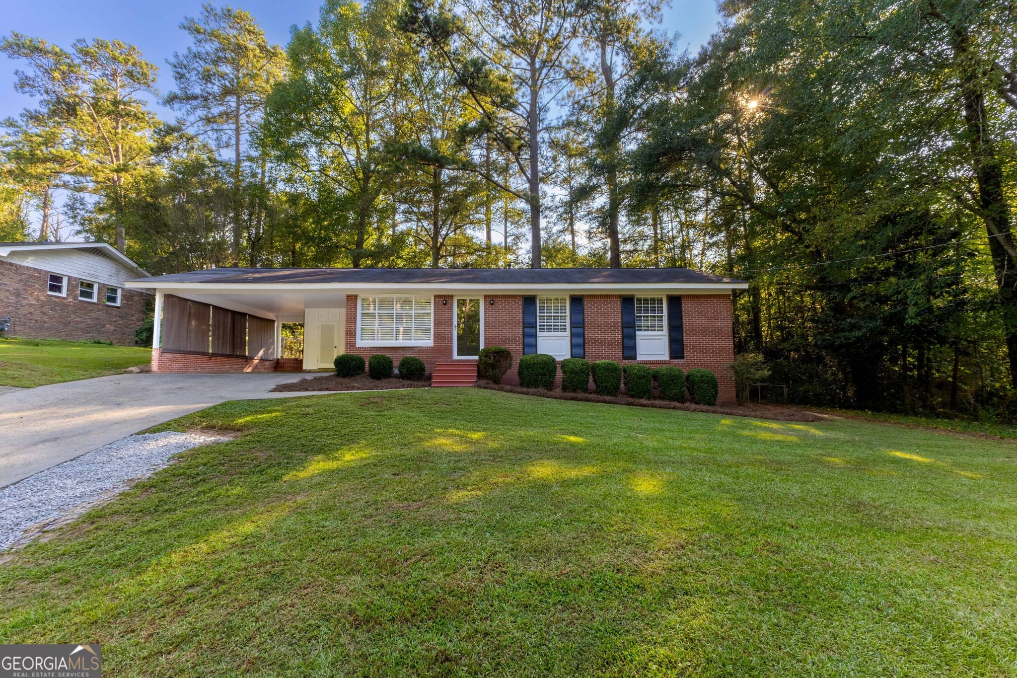 3 bedroom, 2 bathroom, 1,270 sq ft single family residence for rent at 250 Forrest Avenue, Fayetteville, GA 30214 for $2,200 a month — photo 2