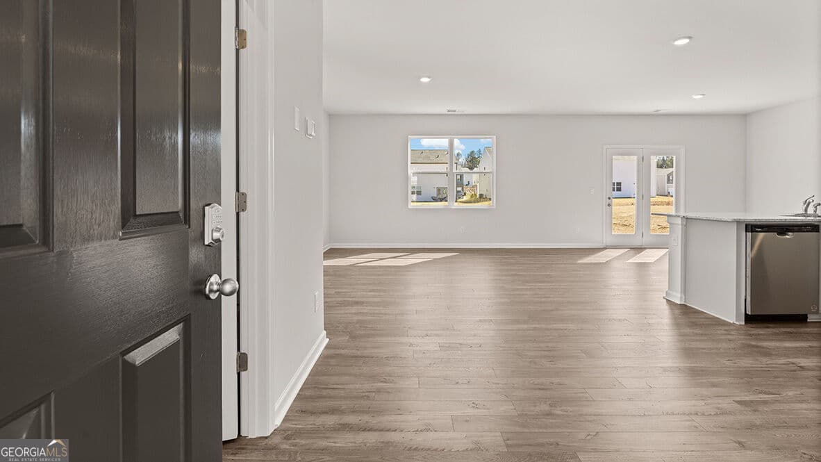 4 bedroom, 2.5 bathroom, 1,927 sq ft single family residence for sale at 2668 ALDERBROOK Court, South Fulton, GA 30349 — photo 7