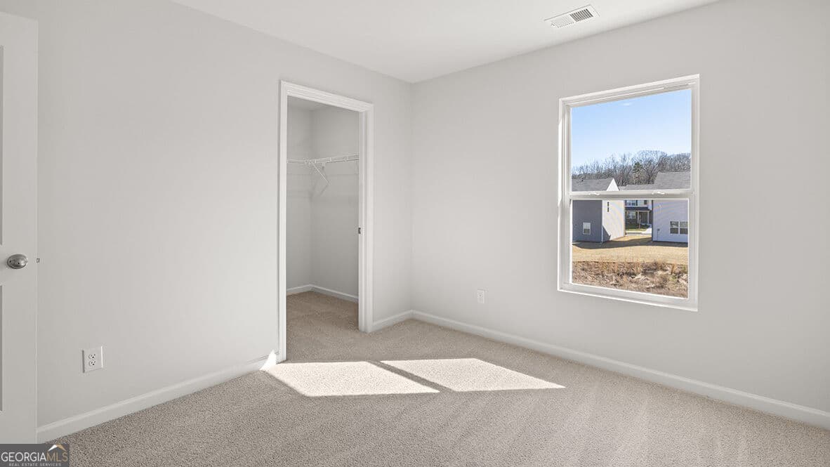 4 bedroom, 2.5 bathroom, 1,927 sq ft single family residence for sale at 2668 ALDERBROOK Court, South Fulton, GA 30349 — photo 9