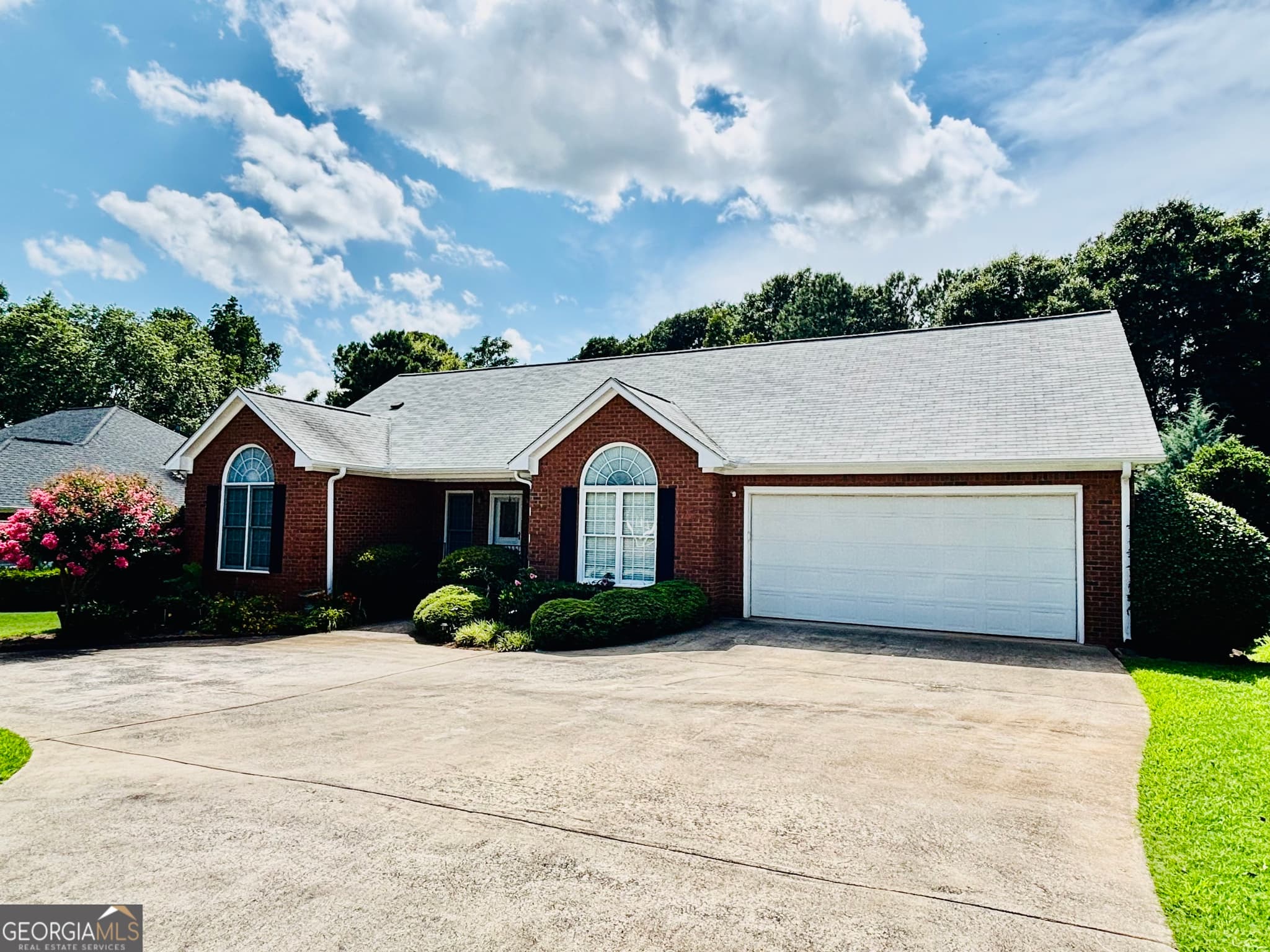 3 bedroom, 2 bathroom, 1,881 sq ft single family residence sold at 740 Saint Ives Lane, Athens, GA 30606