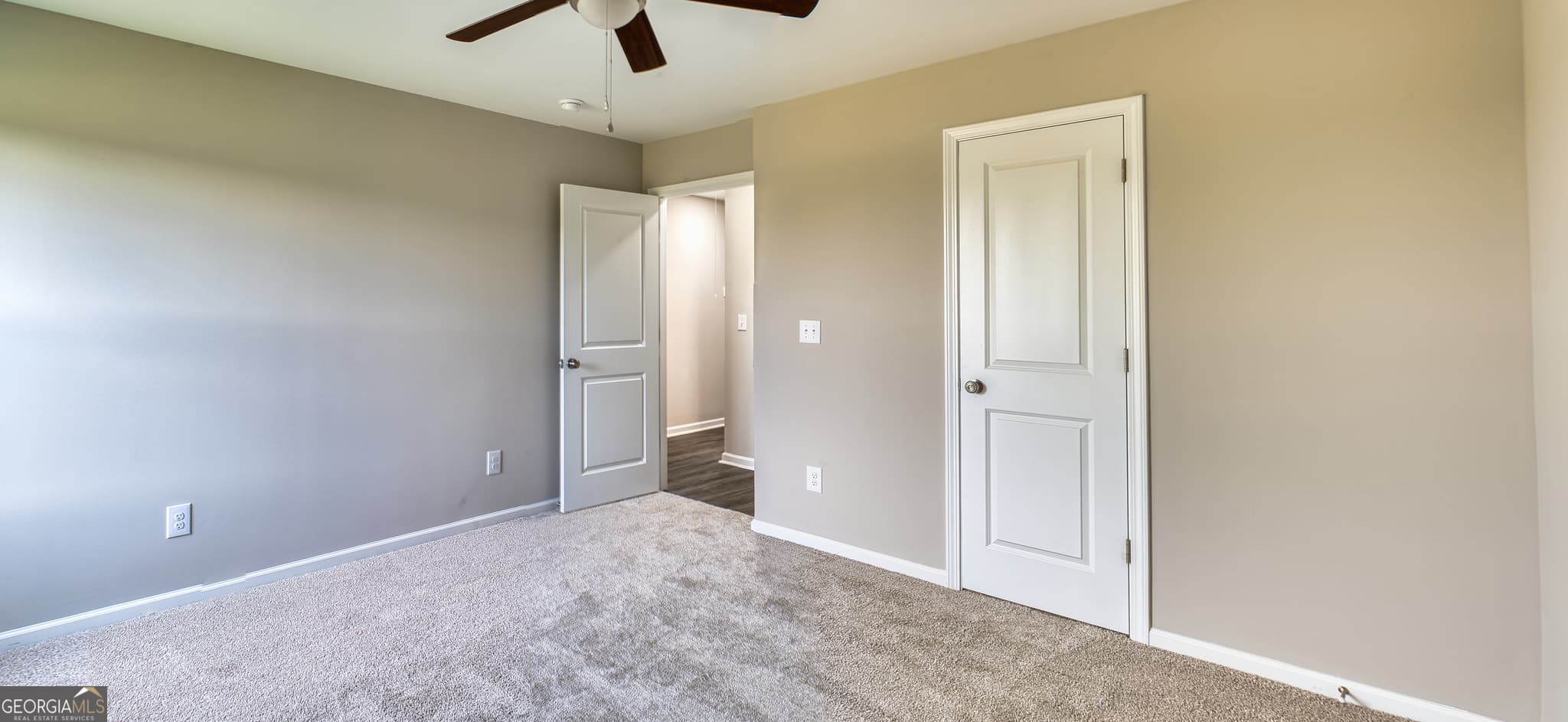 3 bedroom, 2 bathroom, 1,402 sq ft single family residence for sale at 317 AIRMAN Boulevard, Warner Robins, GA 31088 — photo 9