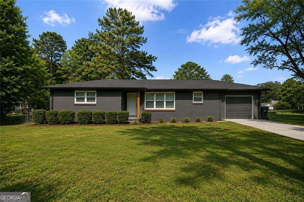 3 bedroom, 2 bathroom, 1,255 sq ft single family residence for sale at 4281 Hiram Lithia Springs Road, Powder Springs, GA 30127