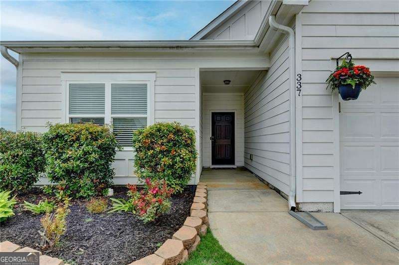 4 bedroom, 2 bathroom, 1,740 sq ft single family residence for sale at 337 Alexander Lane, Bethlehem, GA 30620 — photo 2