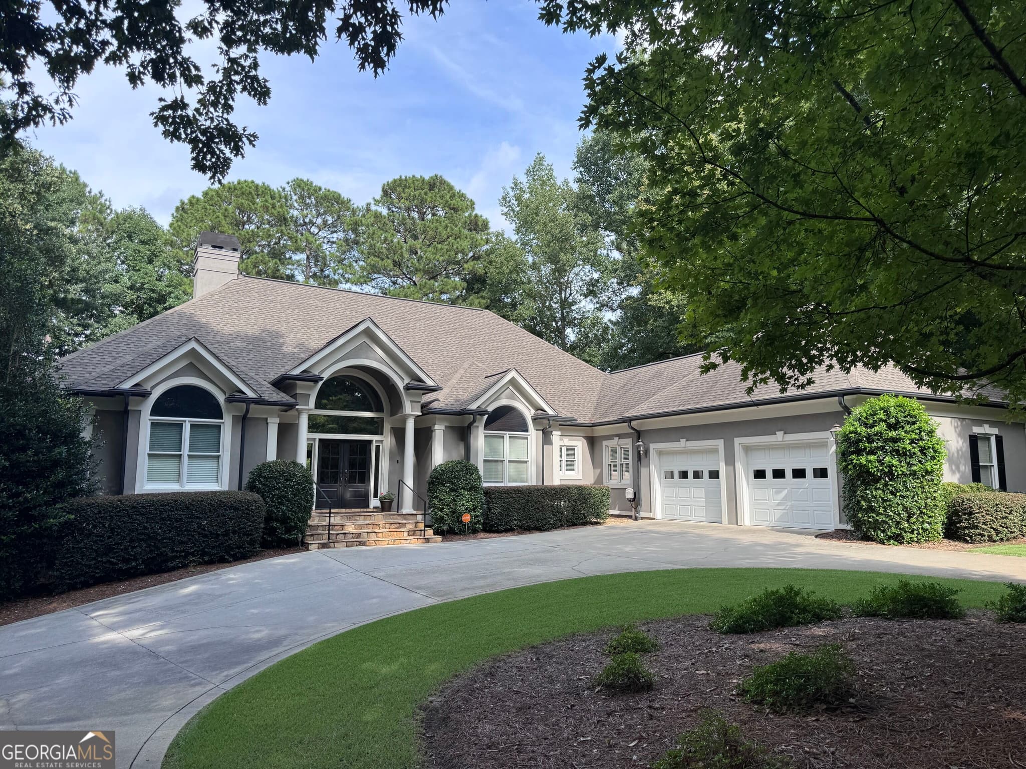 6 bedroom, 5.5 bathroom, 6,400 sq ft single family residence for sale at 1081 Crackers Neck Road, Greensboro, GA 30642 — photo 2