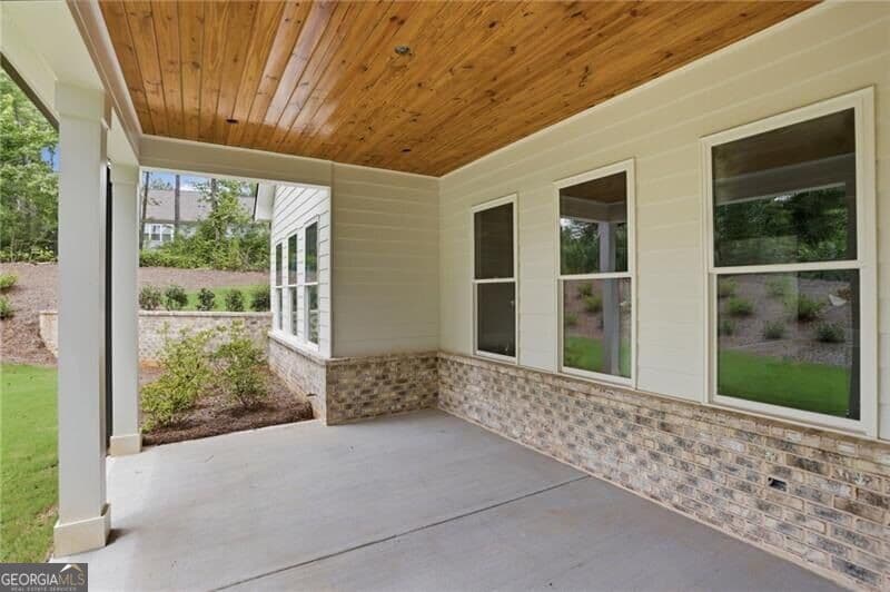 6 bedroom, 4.5 bathroom, 3,969 sq ft single family residence for sale at 4493 Bassler Court, Powder Springs, GA 30127 — photo 6