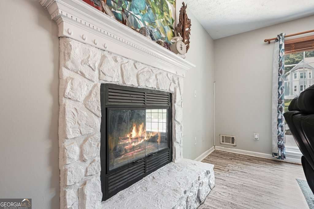 3 bedroom, 2.5 bathroom, 2,128 sq ft single family residence for sale at 1873 Hamby Place Drive, Acworth, GA 30102 — photo 6