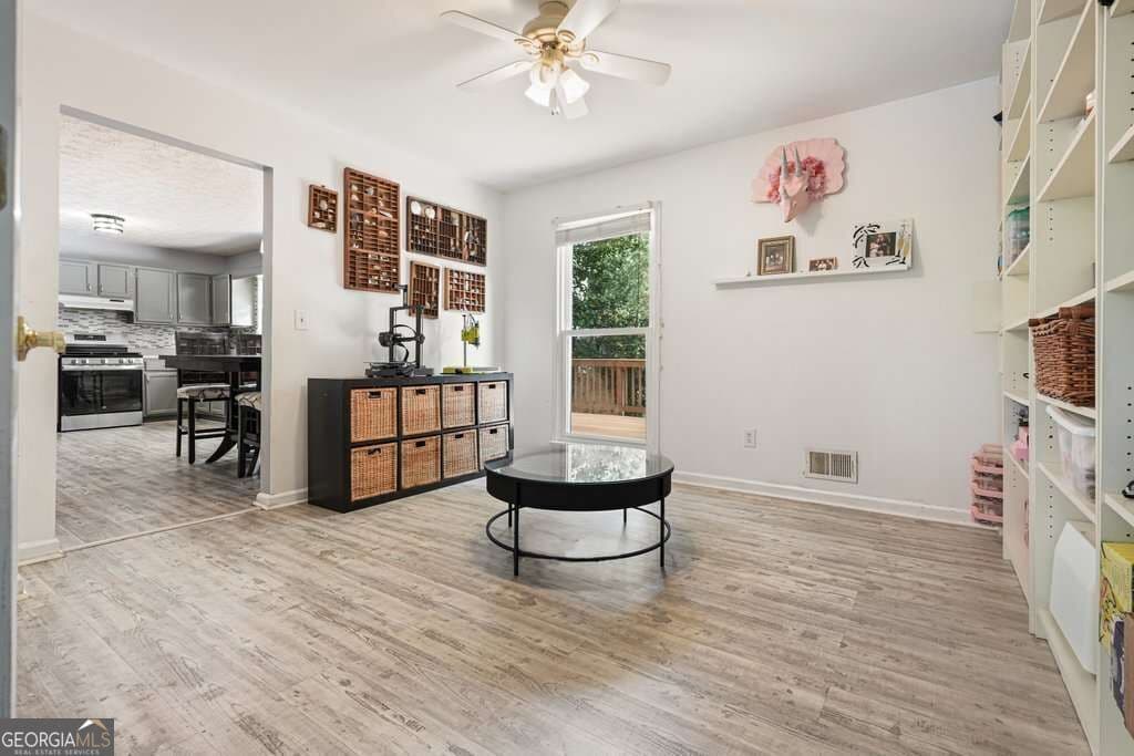 3 bedroom, 2.5 bathroom, 2,128 sq ft single family residence for sale at 1873 Hamby Place Drive, Acworth, GA 30102 — photo 7