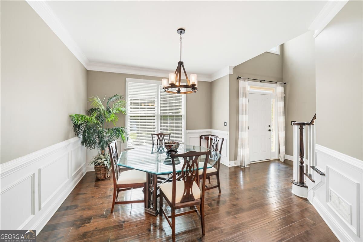 4 bedroom, 4.5 bathroom, 4,686 sq ft single family residence for sale at 6415 E Hills Court, Cumming, GA 30041 — photo 5