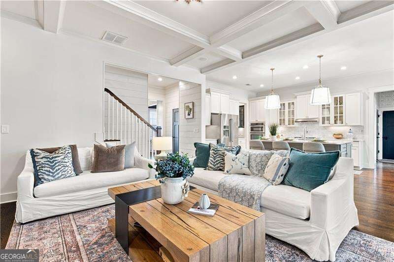 5 bedroom, 4 bathroom, 3,086 sq ft single family residence for sale at 7260 Samples Field Road, Cumming, GA 30040 — photo 7