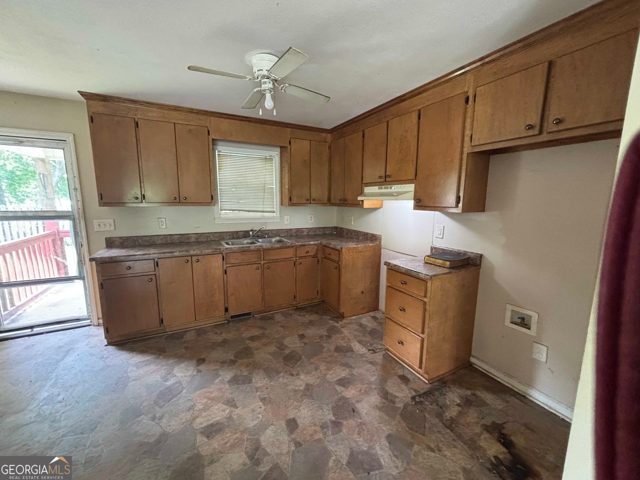4 bedroom, 2 bathroom, 1,218 sq ft single family residence for sale at 431 2nd Street, Thomson, GA 30824 — photo 7