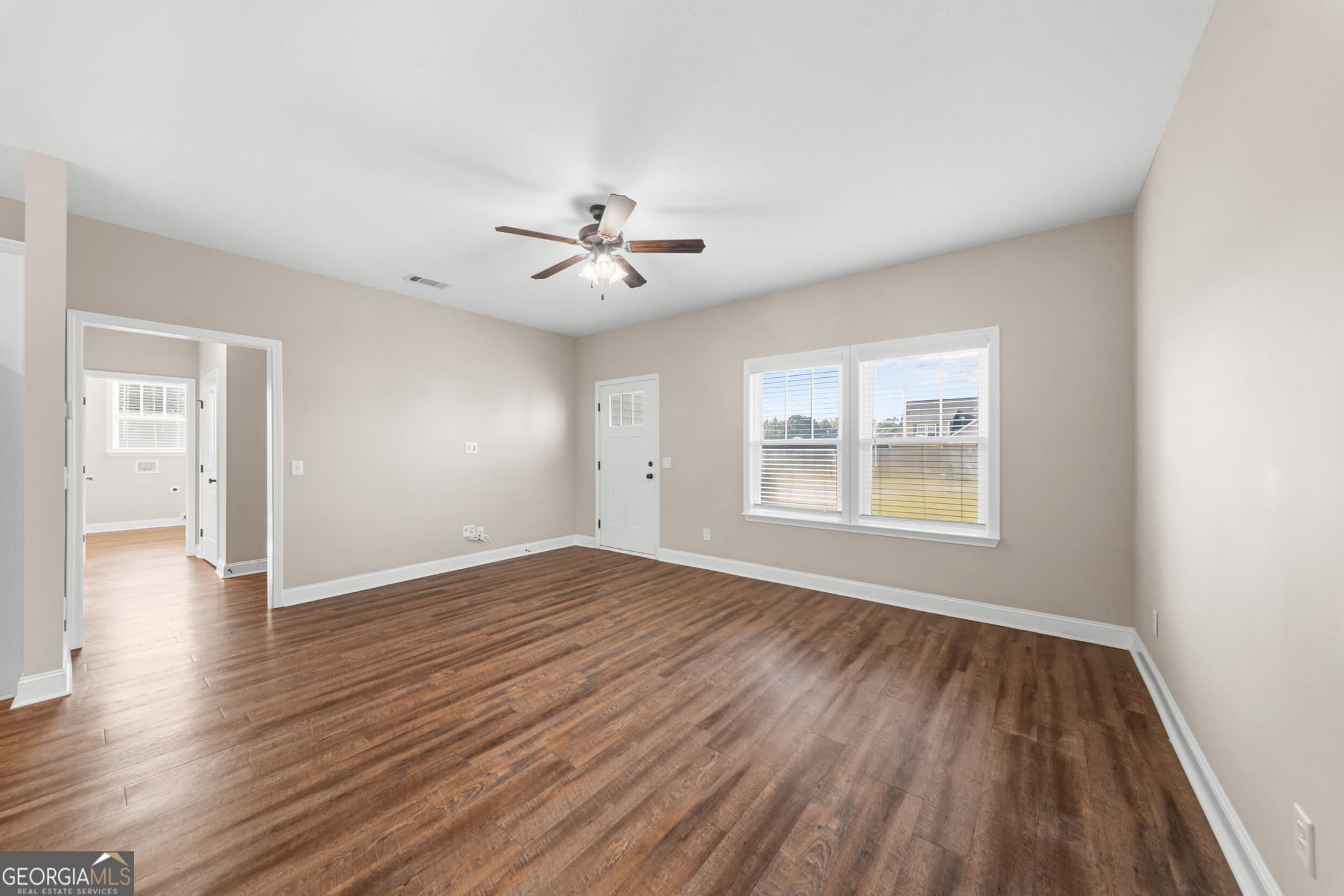 3 bedroom, 2 bathroom, 1,498 sq ft single family residence under contract at 411 Pivot Point, Statesboro, GA 30458 — photo 4