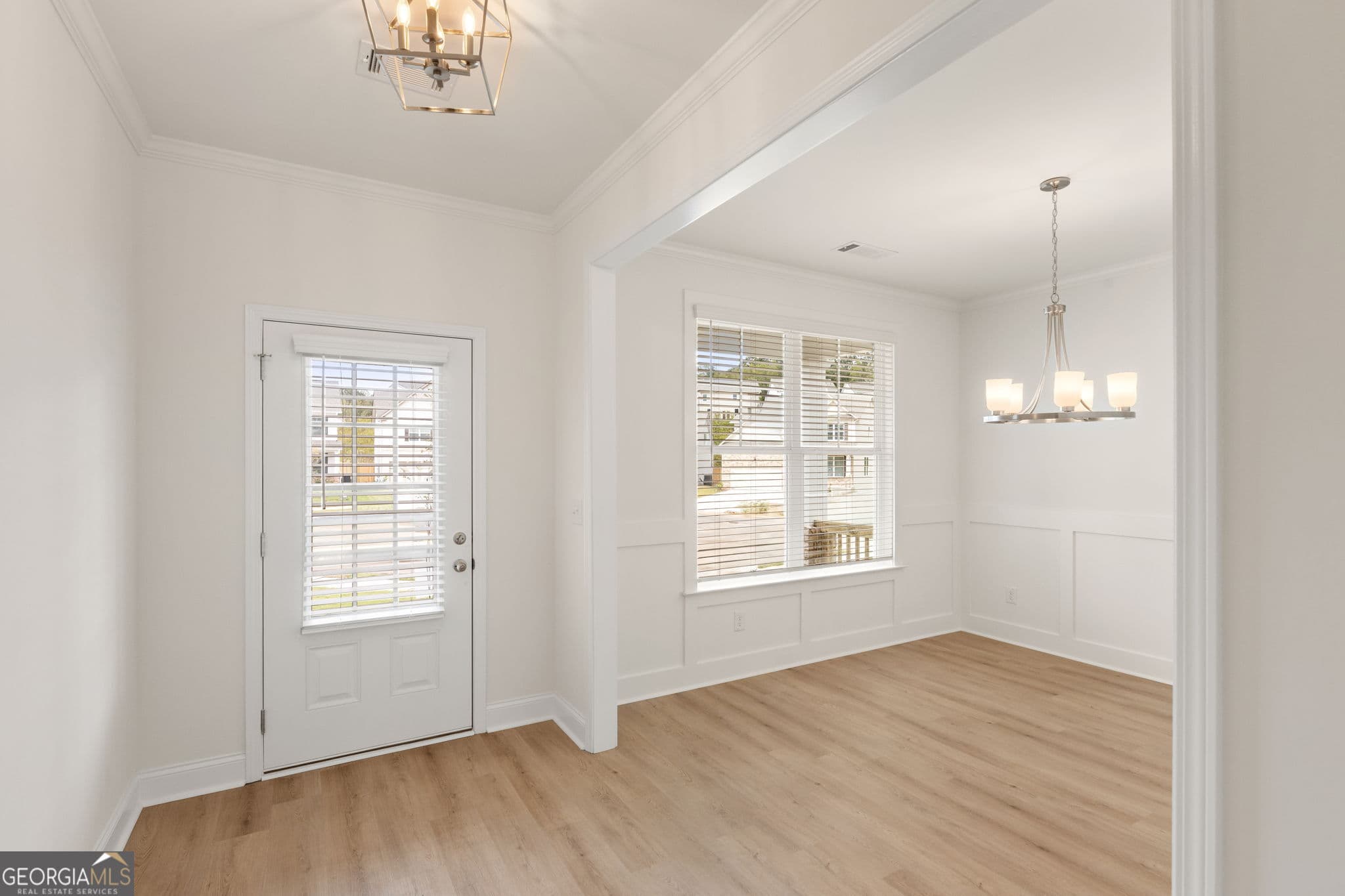 5 bedroom, 3 bathroom, 2,551 sq ft single family residence for sale at 7424 Rocklin Lane, Flowery Branch, GA 30542 — photo 5