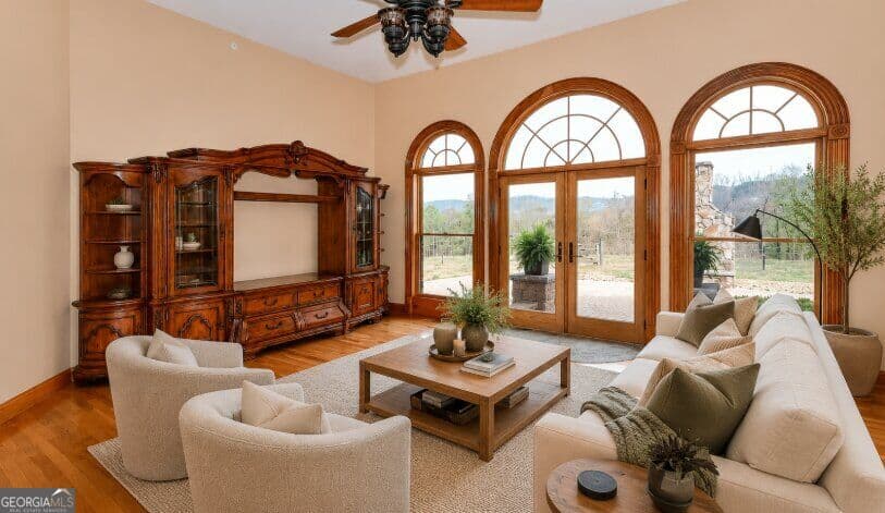 3 bedroom, 2.5 bathroom, 2,911 sq ft single family residence for sale at 139 Harris Lane, Lafayette, GA 30728 — photo 2