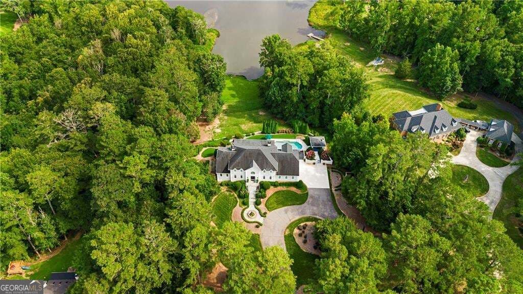6 bedroom, 5.5 bathroom, 8,801 sq ft single family residence for sale at 1985 Birmingham Road, Alpharetta, GA 30004 — photo 7