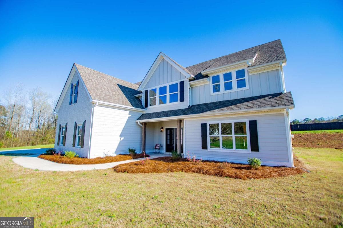 4 bedroom, 3.5 bathroom, 2,904 sq ft single family residence for sale at 102 Red Oak Lane, Carrollton, GA 30116 — photo 2