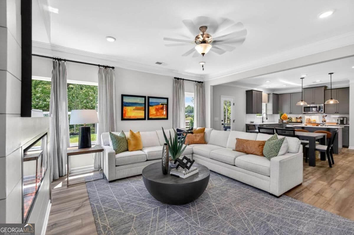 4 bedroom, 2.5 bathroom, 2,053 sq ft single family residence for sale at 108 Willow Circle, Rock Spring, GA 30739 — photo 10