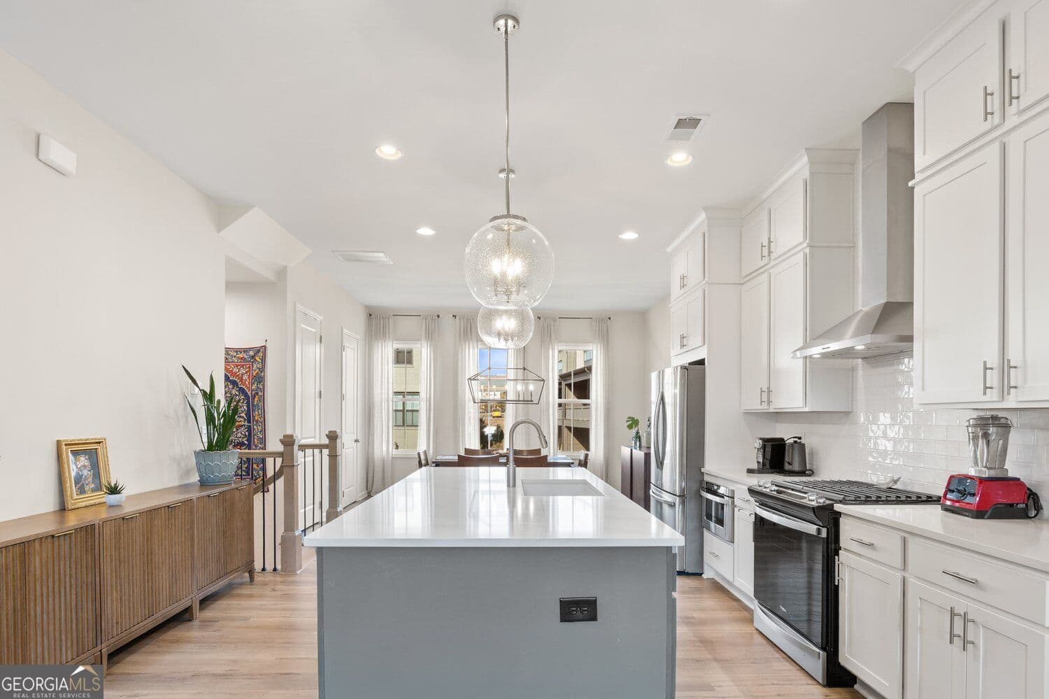 3 bedroom, 3.5 bathroom, 2,024 sq ft townhouse for sale at 6515 Cortland Walk, Alpharetta, GA 30005 — photo 9