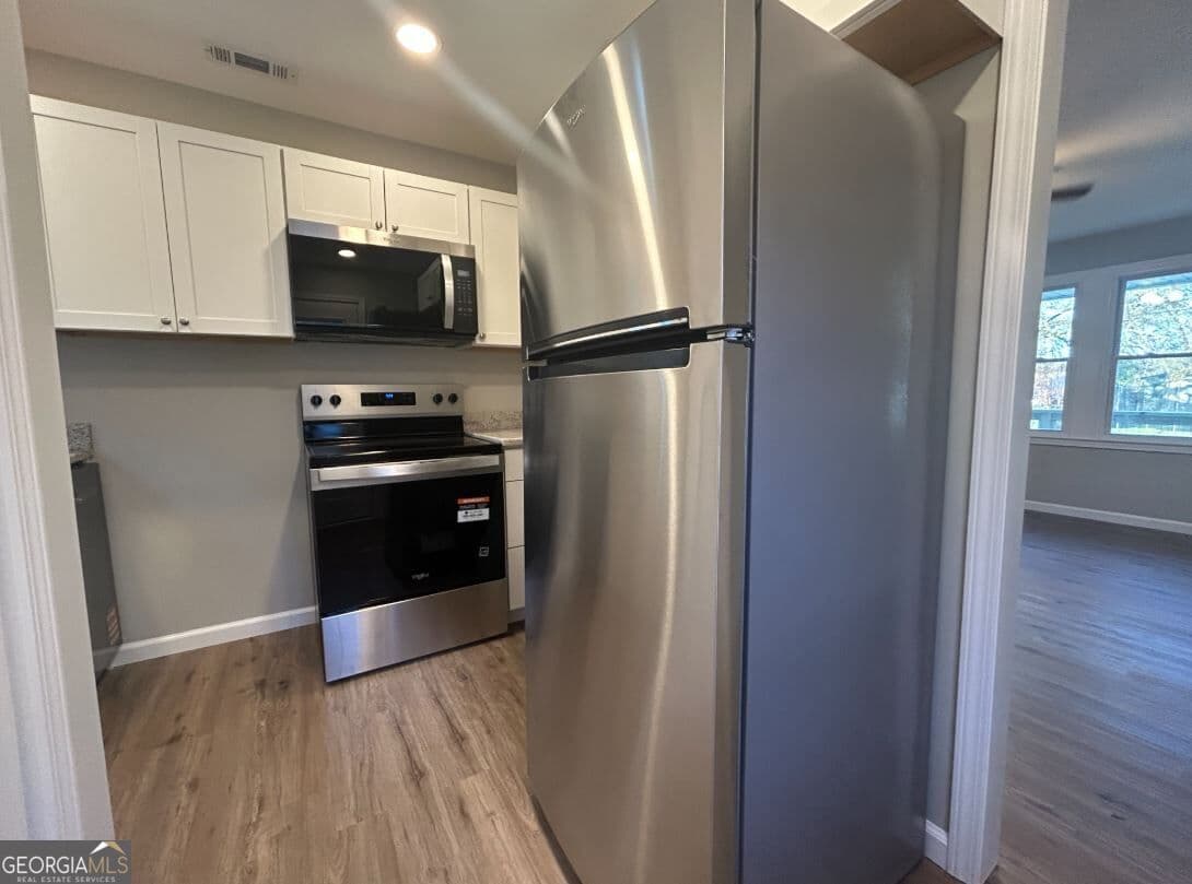 2 bedroom, 1.5 bathroom, 700 sq ft single family residence for rent at 116 Holly Street, Rome, GA 30161 for $1,200 a month — photo 3