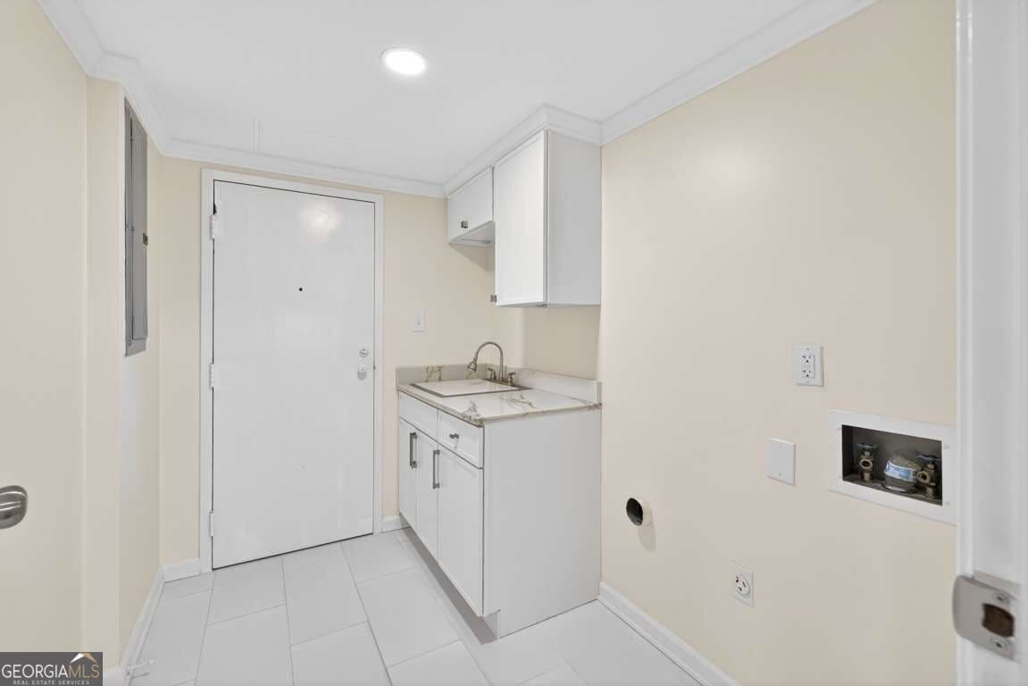 2 bedroom, 2.5 bathroom, 2,570 sq ft condominium for sale at 2769 Peachtree Road 10, Atlanta, GA 30305 — photo 4