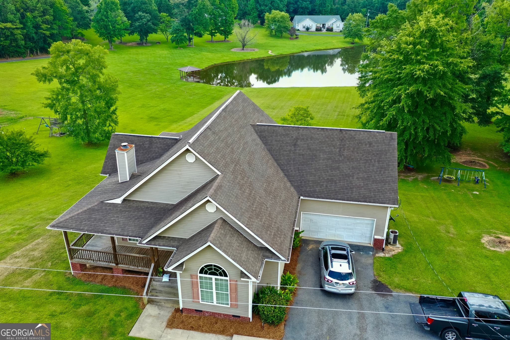3 bedroom, 2 bathroom, 1,648 sq ft single family residence for sale at 325 Overland Way, Gray, GA 31032 — photo 4