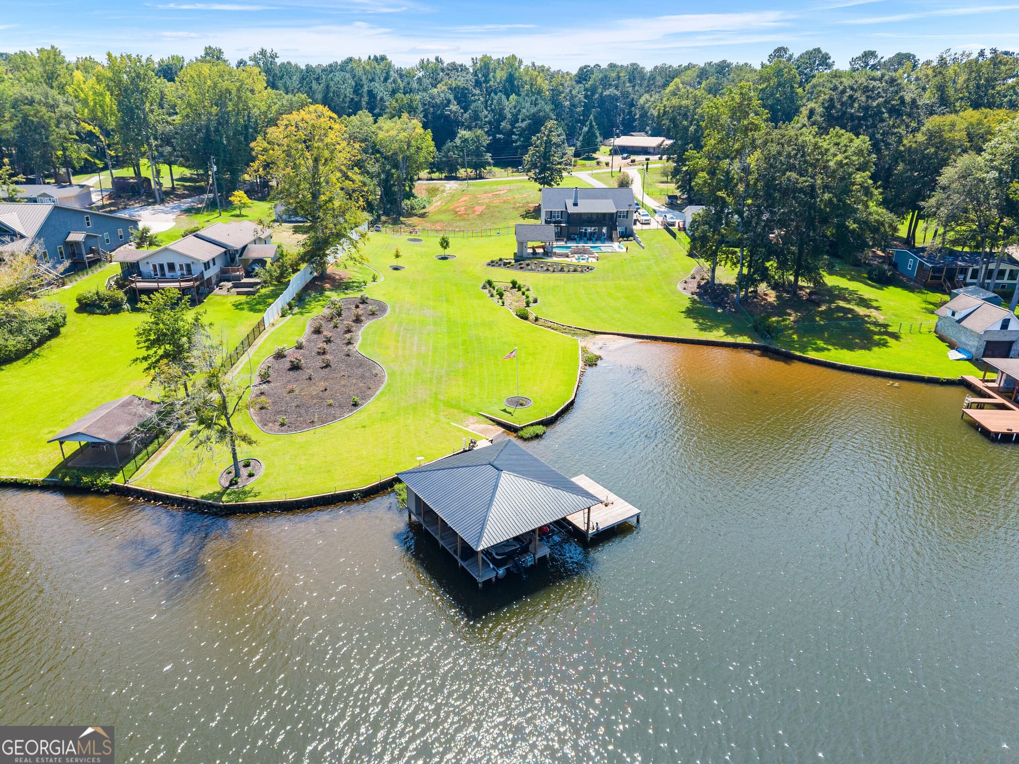 5 bedroom, 3 bathroom, 3,584 sq ft single family residence for sale at 110 Crooked Creek Bay Road, Eatonton, GA 31024 — photo 5